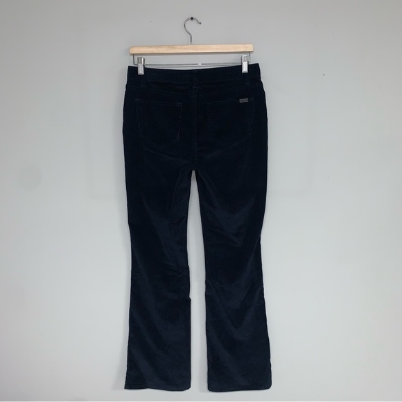 L.L. Bean Favorite Fit Bootcut Pants Women's Size 6 US Navy Blue Corduroy Jeans - Picture 5 of 12